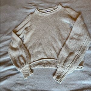 Shrinking Violet Cream Crew Neck Sweater with Ribbed Detailing